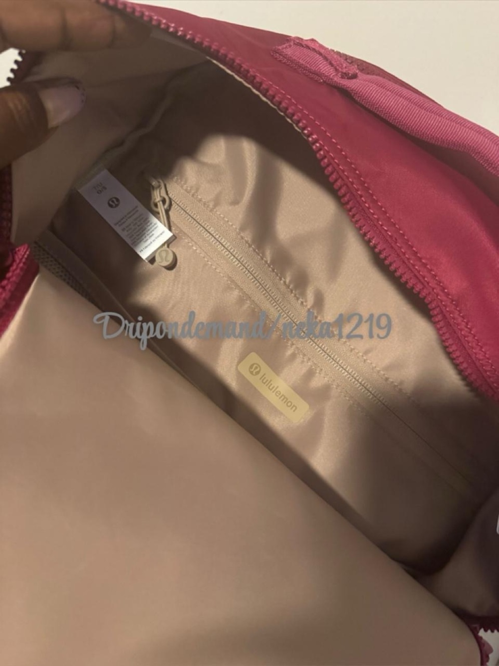Lululemon New Crew Backpack 22L Updated- Raspberry Rave/Wacky Khaki - Picture 7 of 13